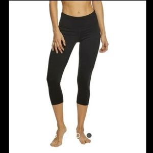 Prana Black Capri Leggings - XS